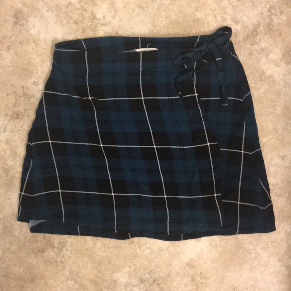 Aeropostale plaid wrap skirt